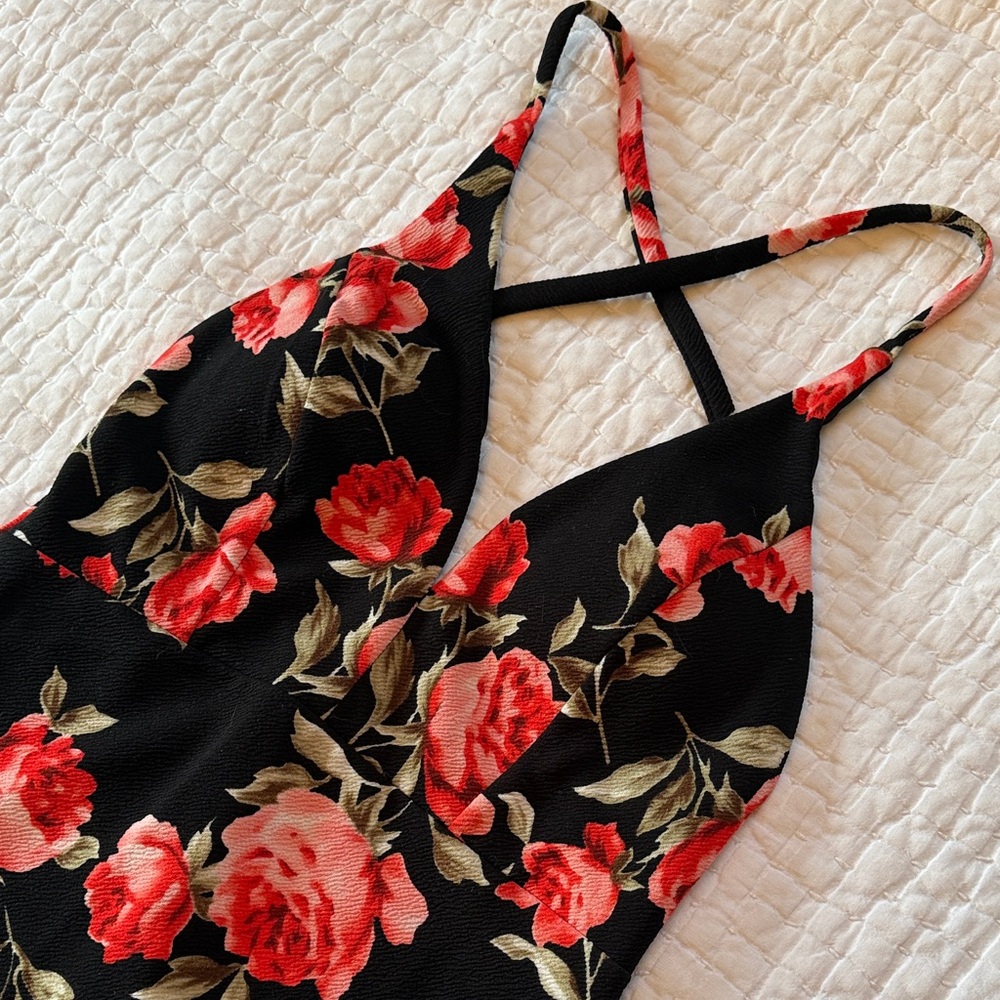 Cameo Black and Red-Pink Floral cross back Dress - Picture 2 of 5